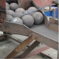 中国热锻磨球直径20-150mm用于球磨机